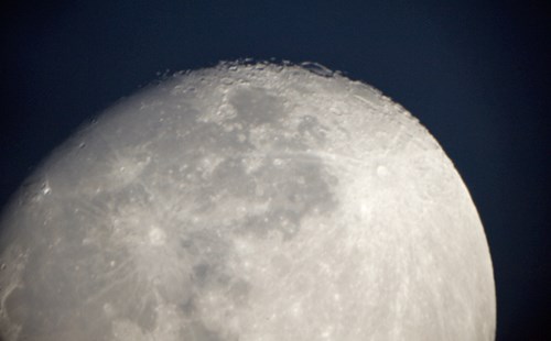 moon.jpg